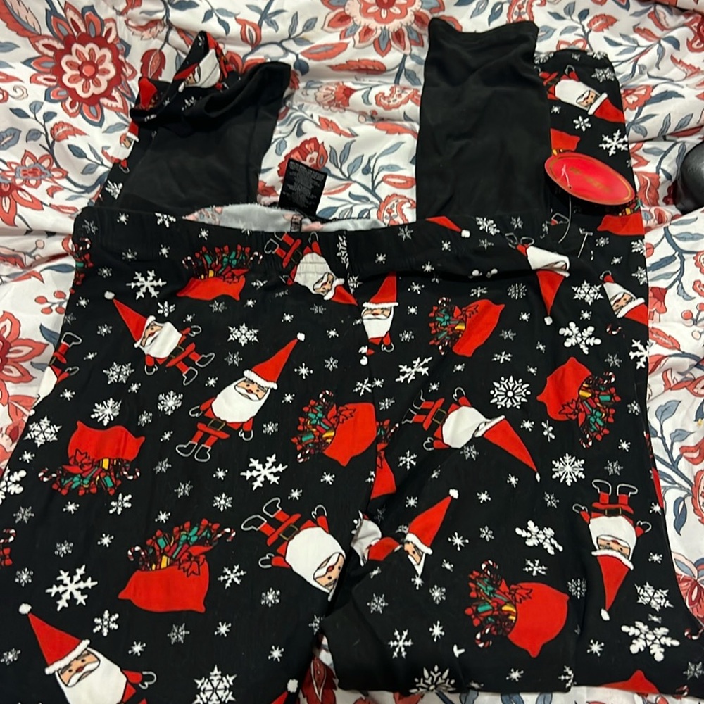 Twin pack Christmas leggings size M santa solid black   New